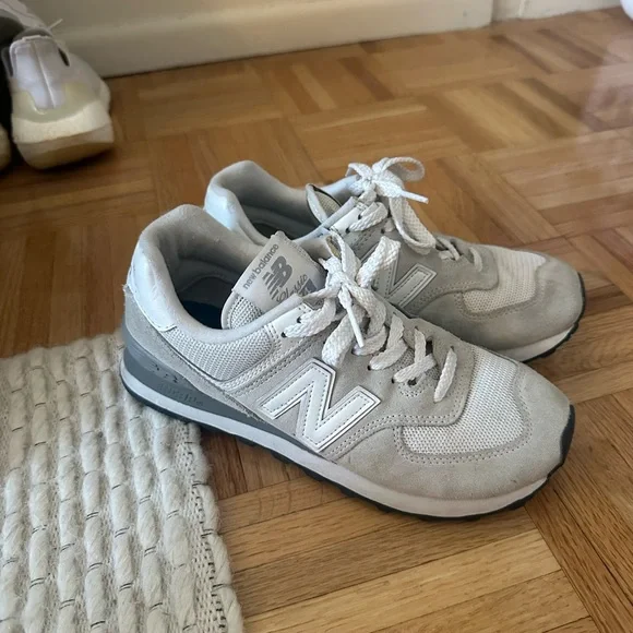 New Balance 574 Gray - Picture 1 of 5